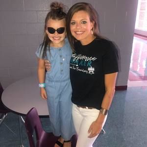 Meet your Posher, Hope